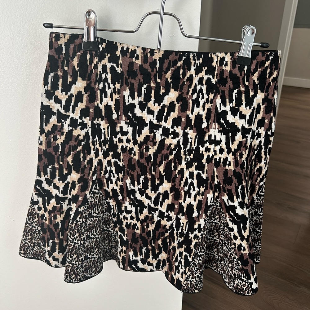 Parker leopard print skirt, size medium
